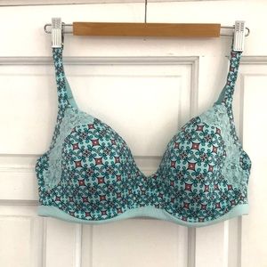 Victoria’s Secret Body by Victoria Demi Bra 36DD